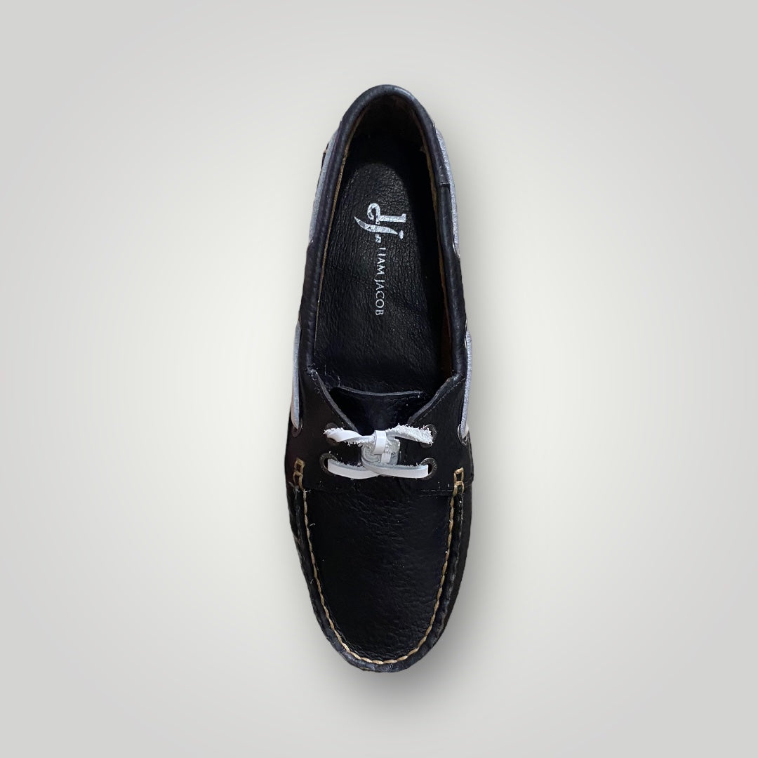 Women Black Floater Boat Shoes